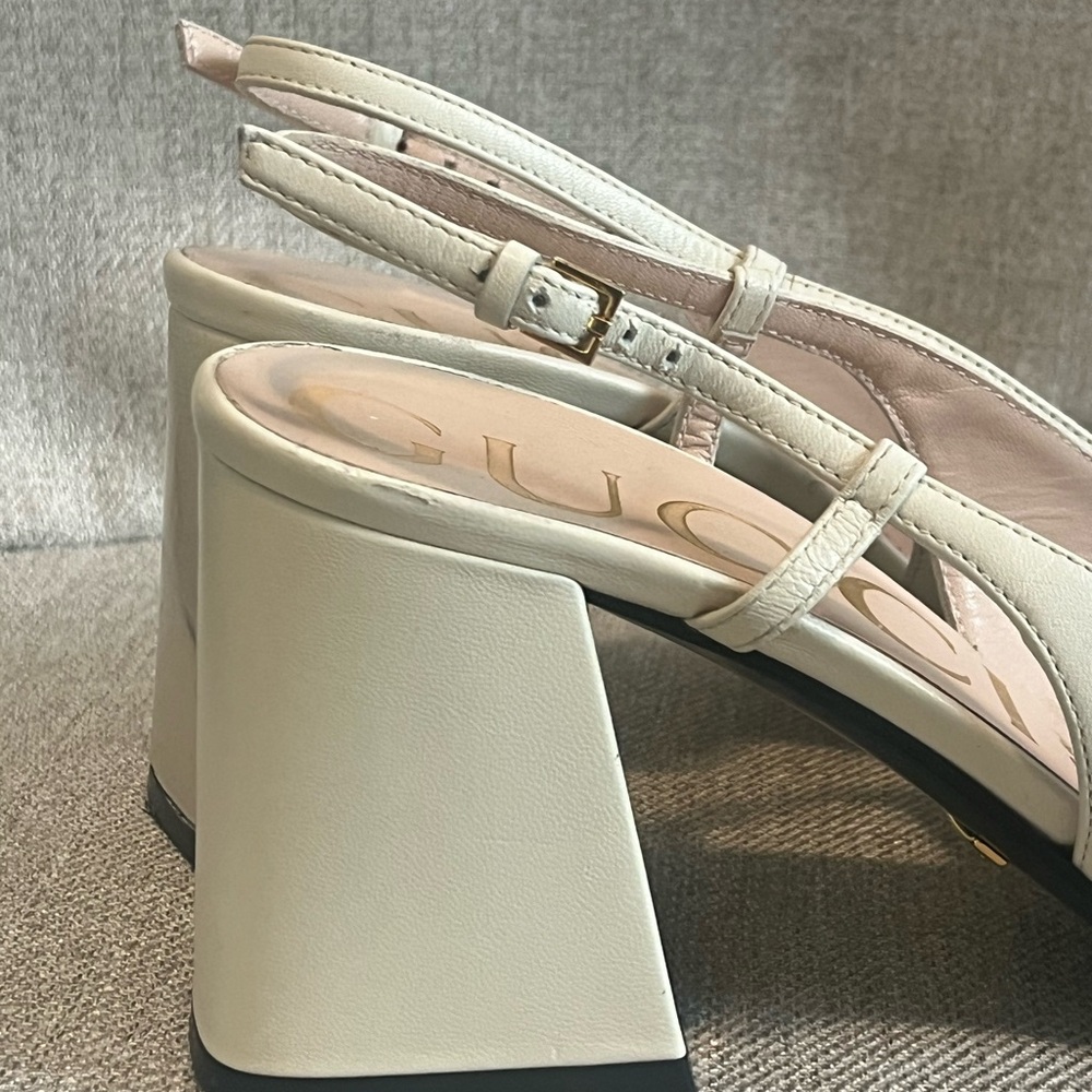 Gucci Cream Slingback Heel Shoes with Gold Horsebit Accents - Picture 5 of 7